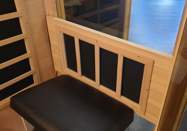 Radiateur chauffe-pieds CarboSens dans Relax 1 Visio